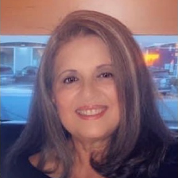 Meet your Posher, Susie - Picture 2 of 2